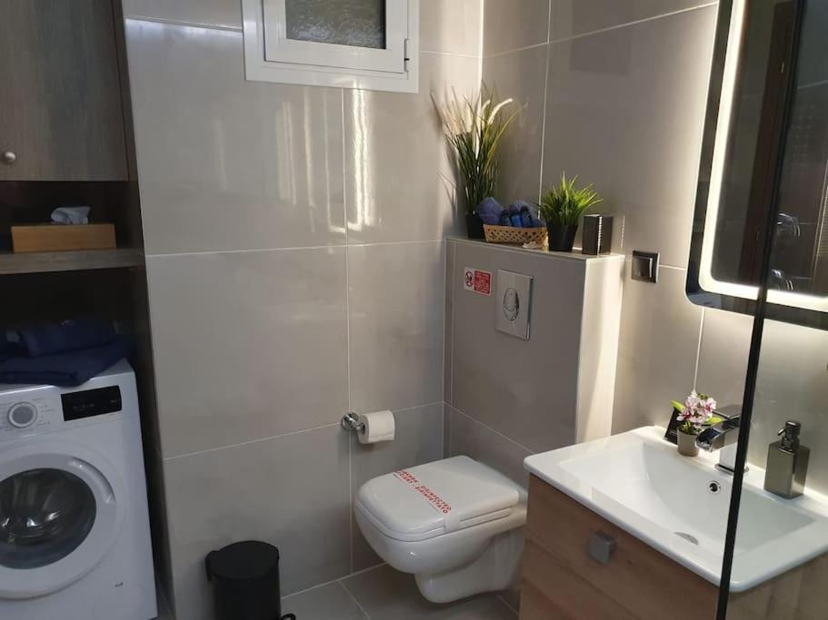 Pleasantstay City Appartement テッサロニキ エクステリア 写真